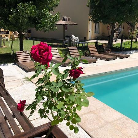 Brisas Del Lago Apartamentos Colón Eksteriør bilde