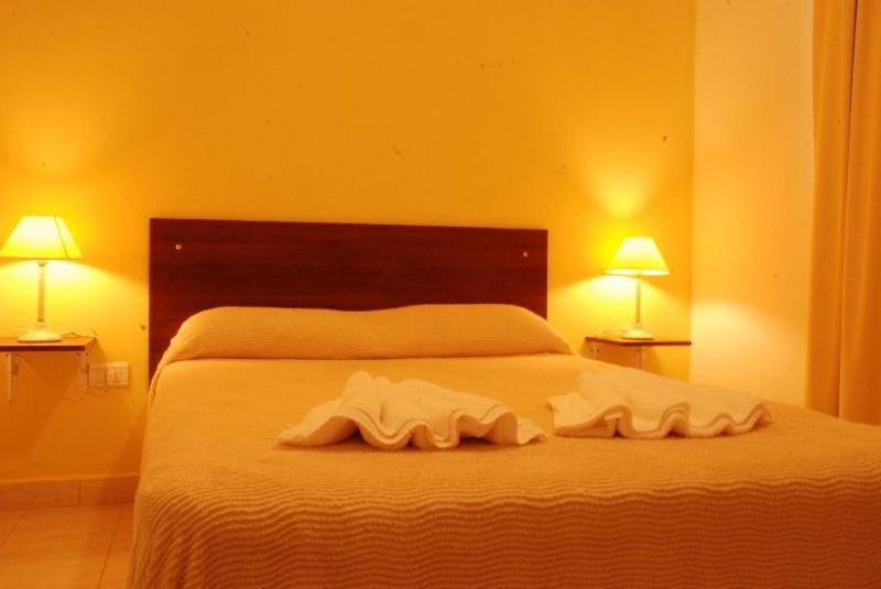Brisas Del Lago Apartamentos Colón Eksteriør bilde