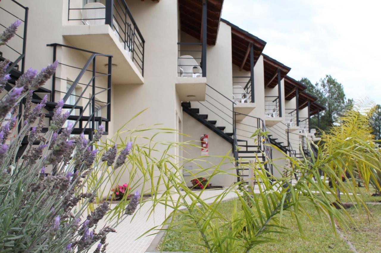 Brisas Del Lago Apartamentos Colón Eksteriør bilde