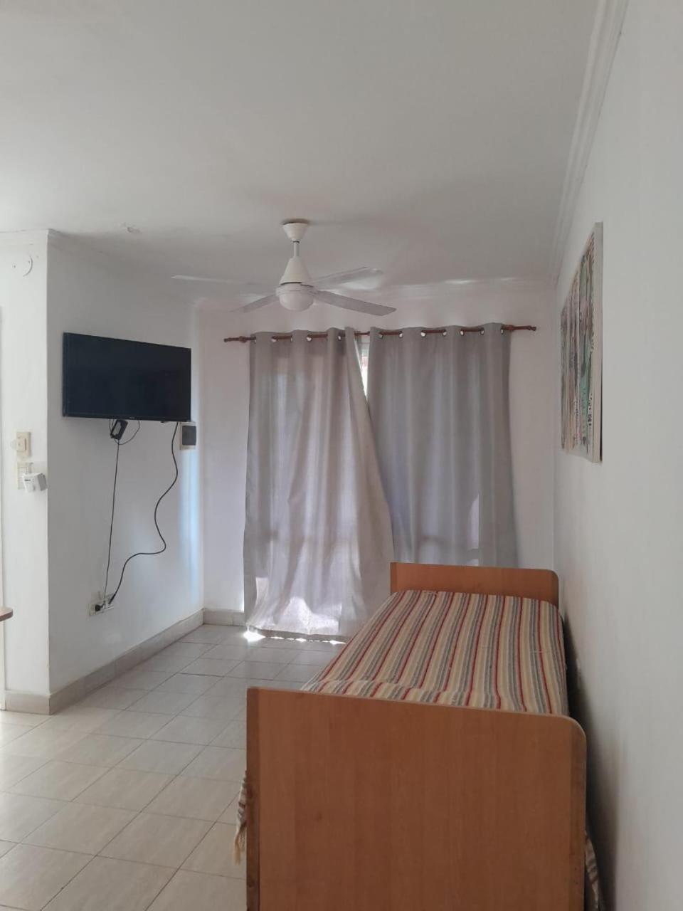 Brisas Del Lago Apartamentos Colón Eksteriør bilde