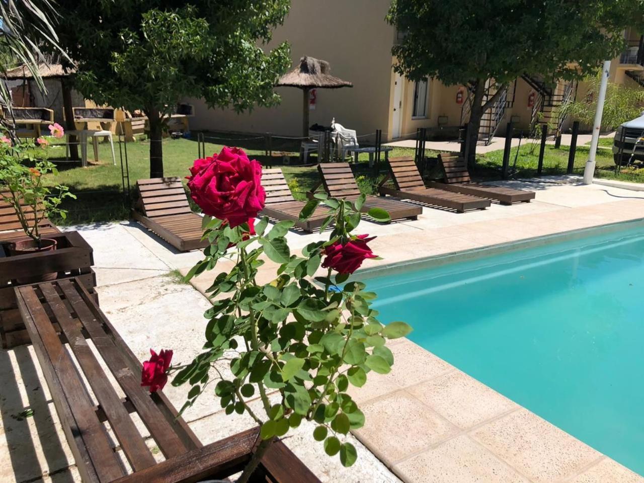 Brisas Del Lago Apartamentos Colón Eksteriør bilde