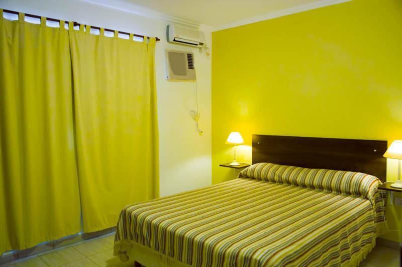 Brisas Del Lago Apartamentos Colón Eksteriør bilde
