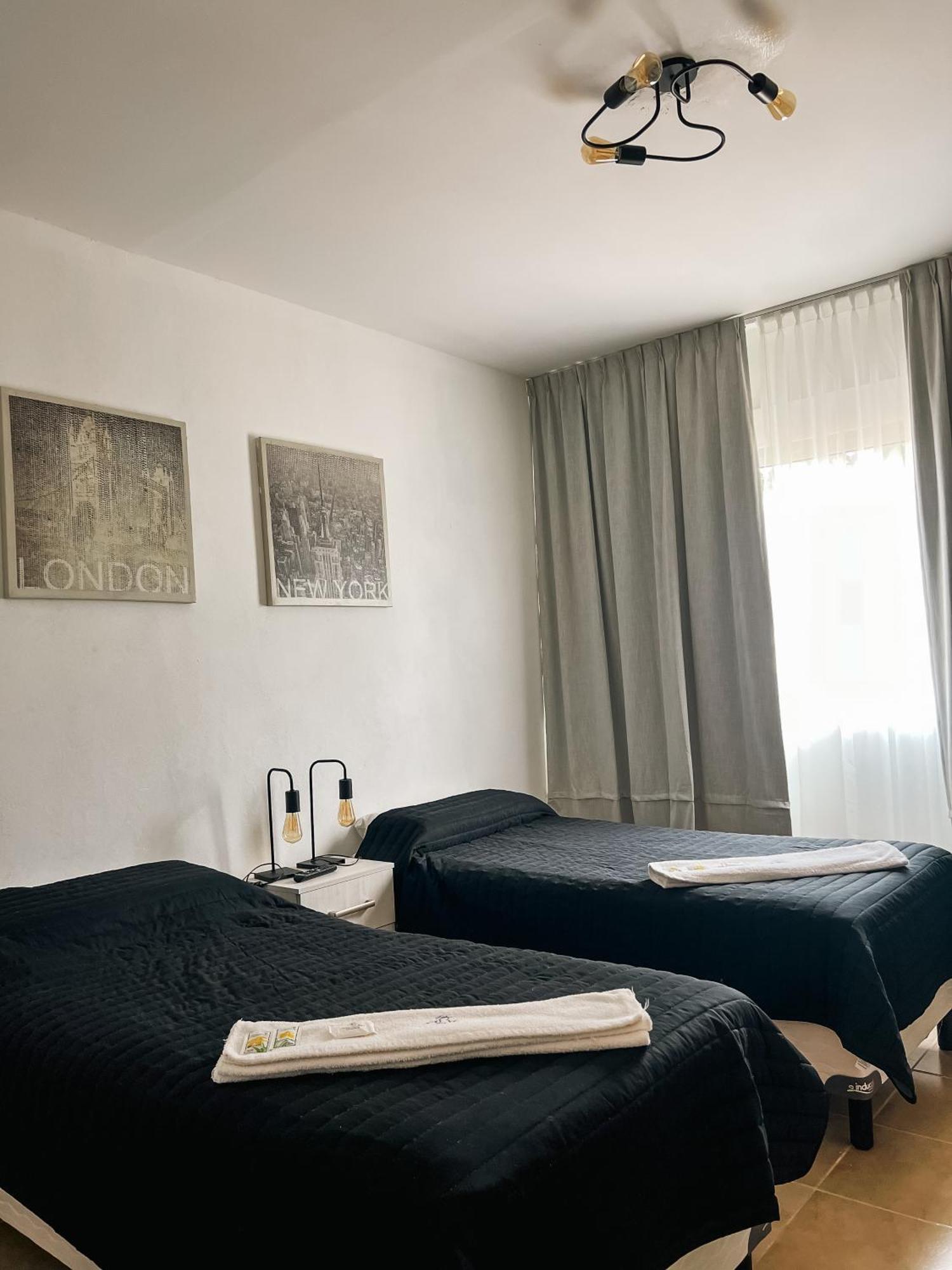 Brisas Del Lago Apartamentos Colón Eksteriør bilde